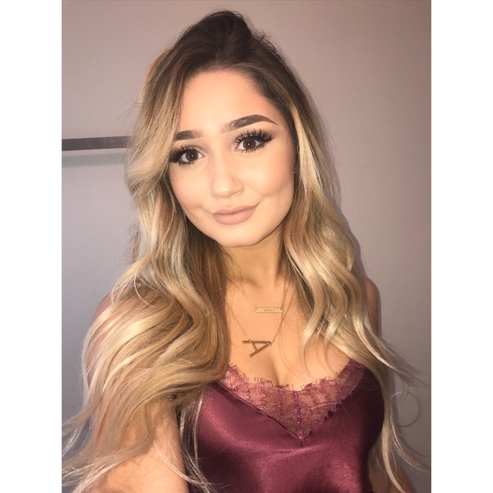 Meet your Posher, Alyssa